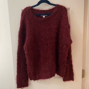 BB Dakota size M; maroon; brand new with tag